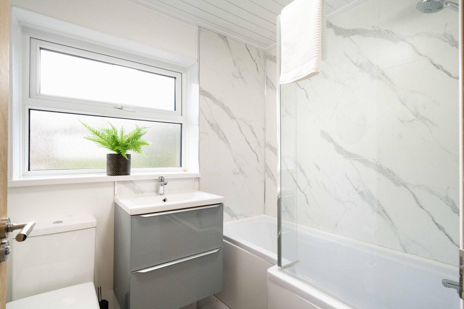 1 Cutter Close-01088